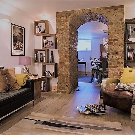 Bed and Breakfast Havisham House Уоберн Экстерьер фото